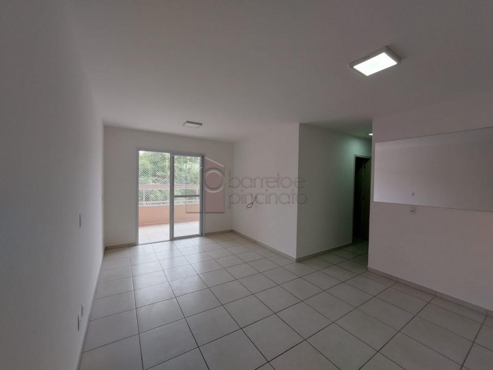 Alugar Apartamento / Padrão em Jundiaí R$ 3.200,00 - Foto 1