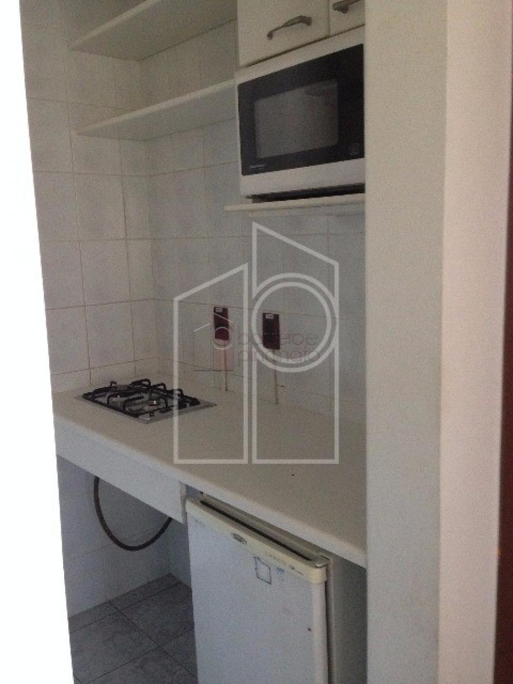 Alugar Apartamento / Flat em Jundiaí R$ 2.500,00 - Foto 6