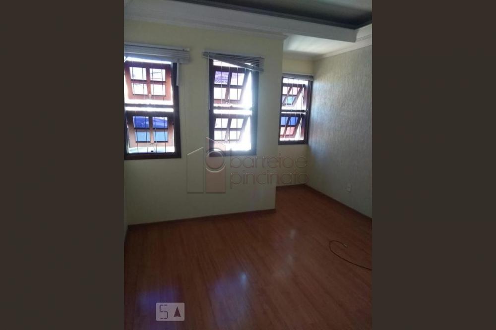 Alugar Casa / Sobrado em Várzea Paulista R$ 2.600,00 - Foto 5