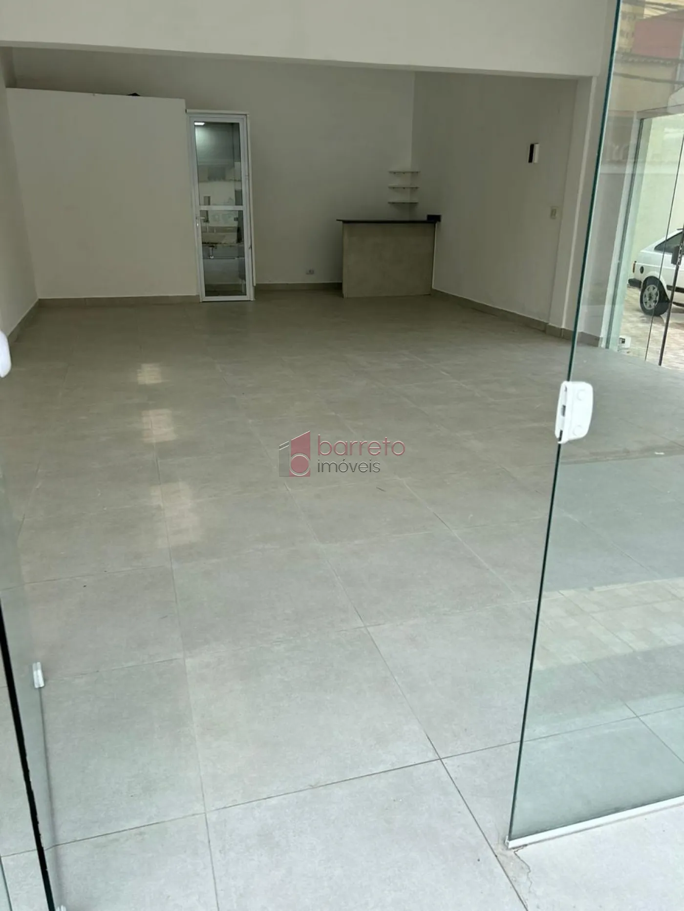 Alugar Comercial / Prédio em Jundiaí R$ 13.000,00 - Foto 2