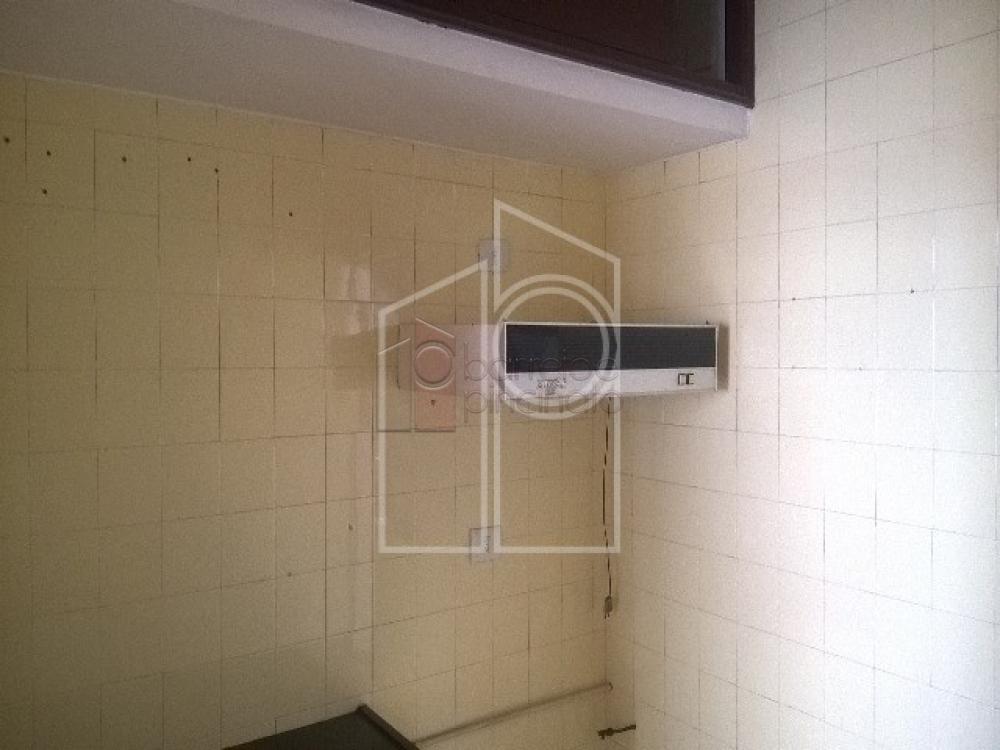 Alugar Apartamento / Padrão em Jundiaí R$ 1.000,00 - Foto 14