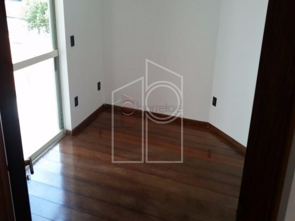 Comprar Casa / Sobrado em Jundiaí R$ 1.350.000,00 - Foto 6