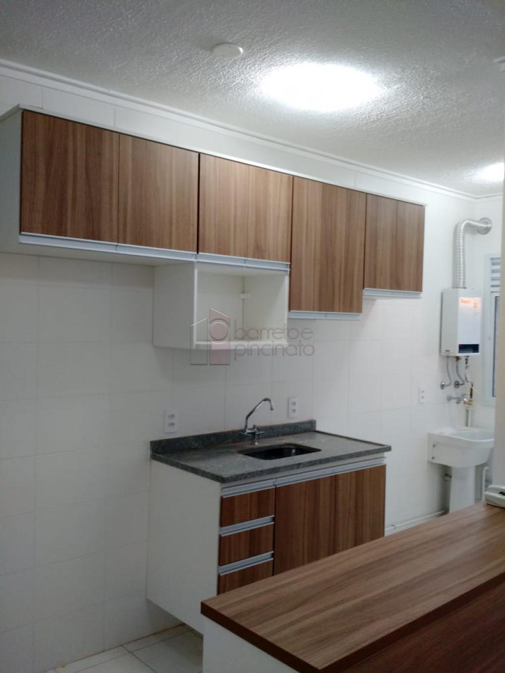 Alugar Apartamento / Padrão em Jundiaí R$ 1.900,00 - Foto 1