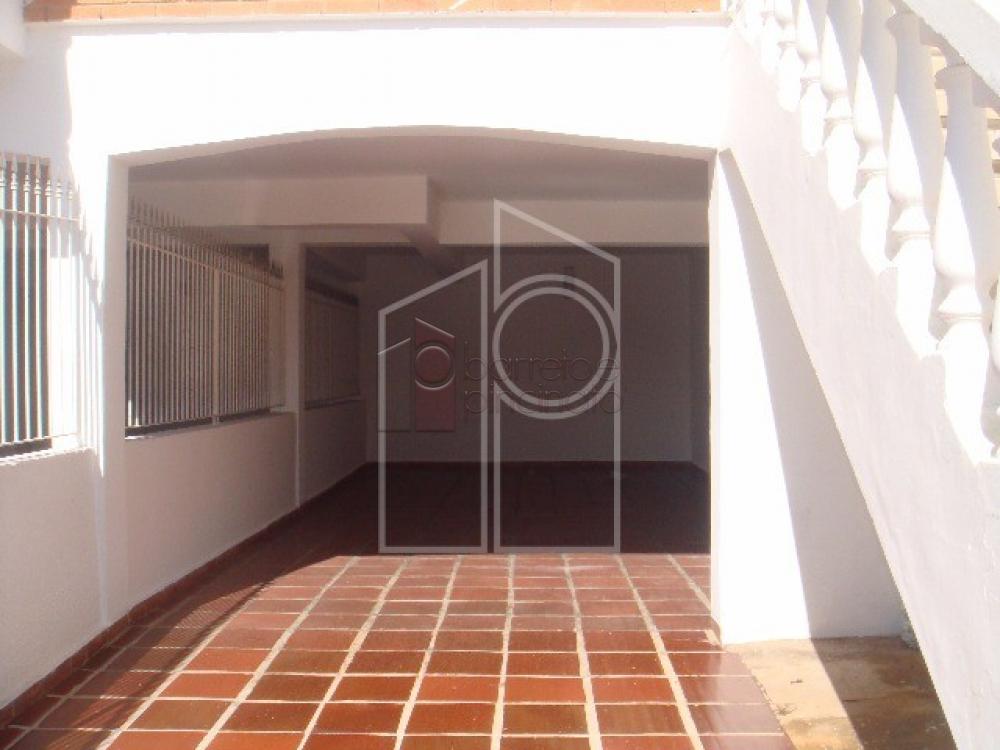 Alugar Casa / Sobrado em Jundiaí R$ 3.500,00 - Foto 2