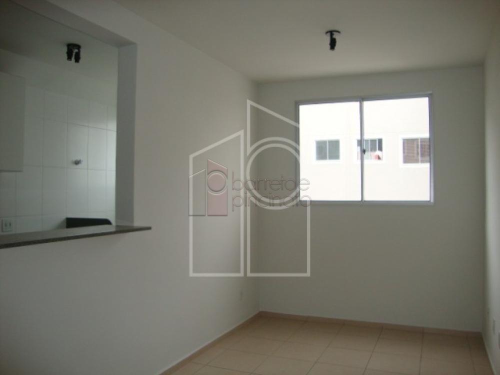 Alugar Apartamento / Padrão em Jundiaí R$ 1.700,00 - Foto 2