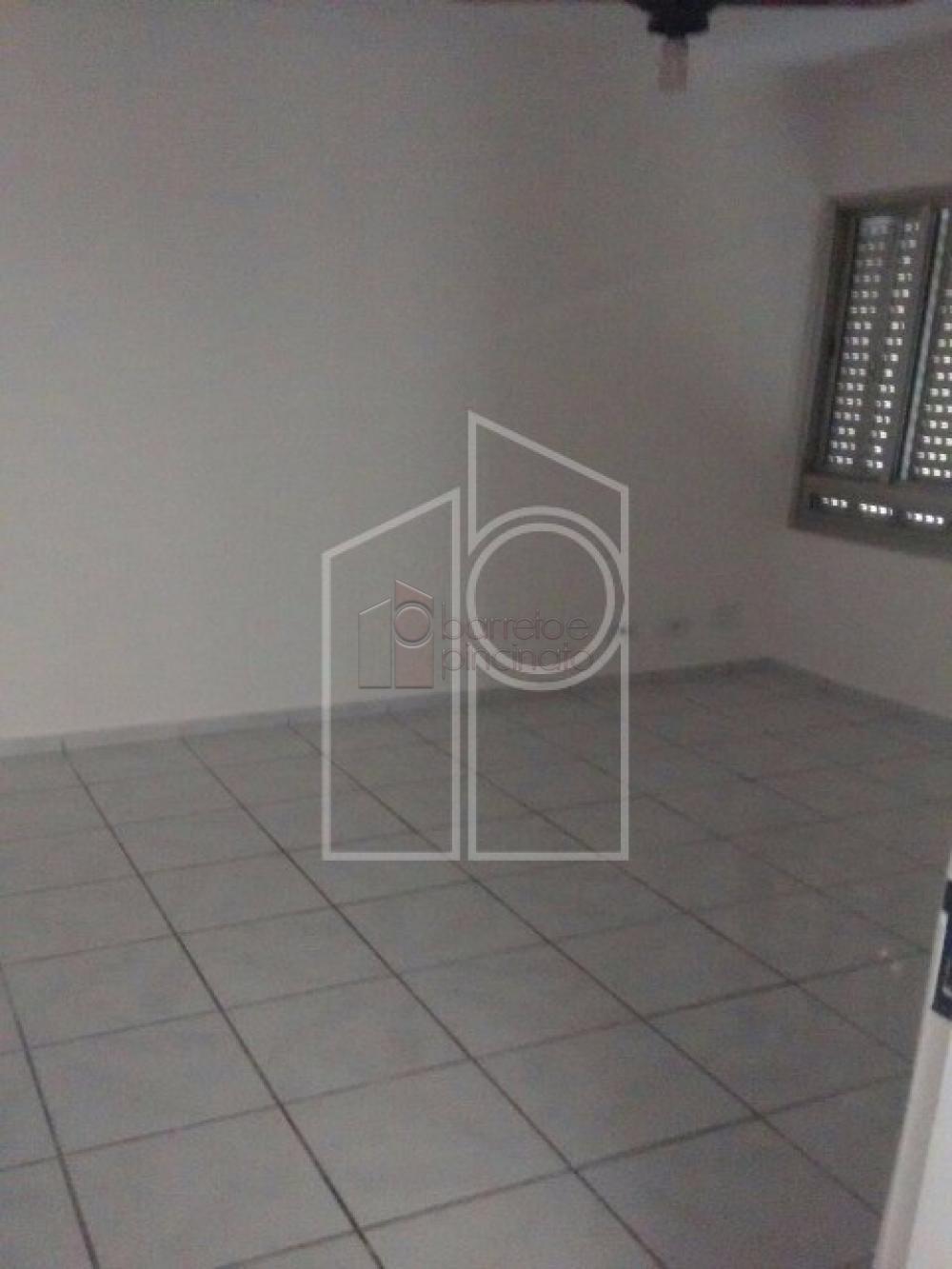 Comprar Apartamento / Padrão em Jundiaí R$ 305.000,00 - Foto 5