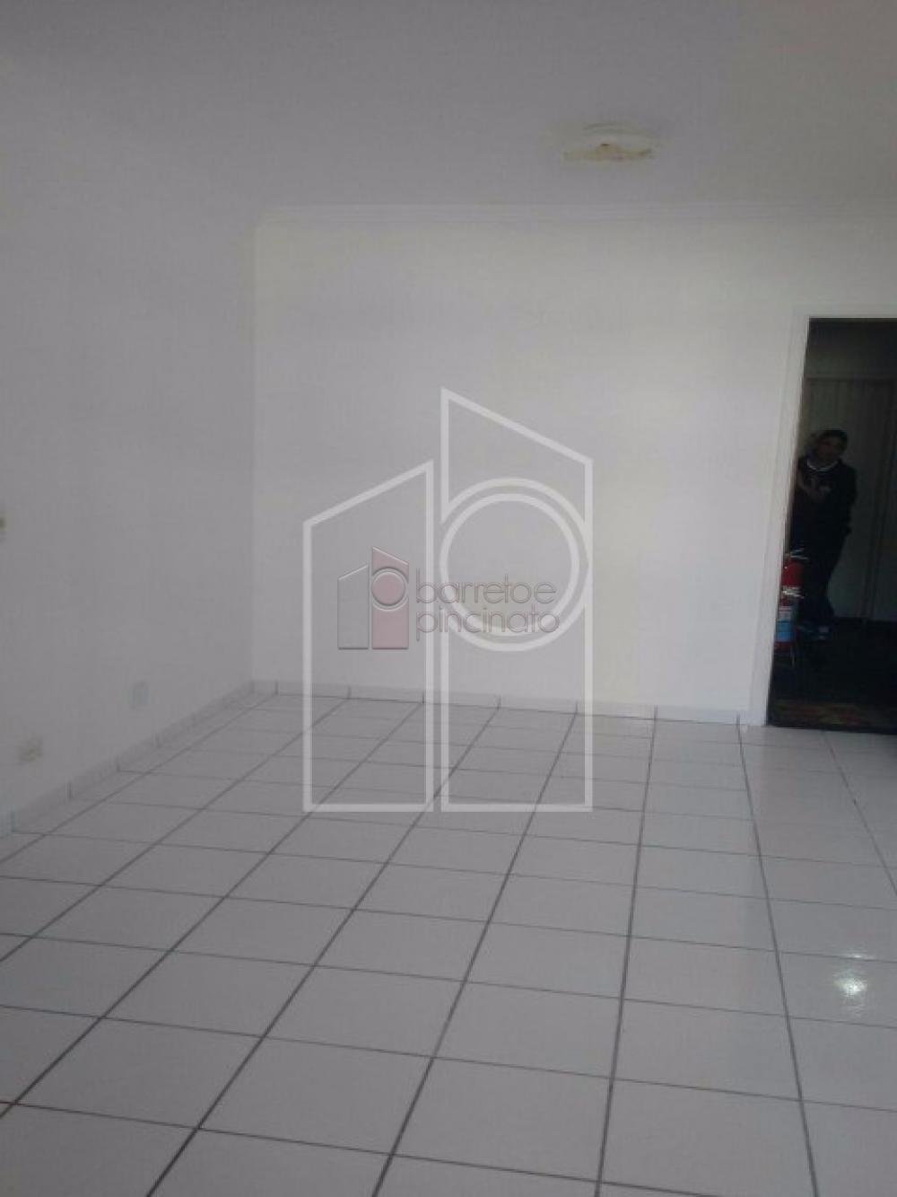 Comprar Apartamento / Padrão em Jundiaí R$ 305.000,00 - Foto 6