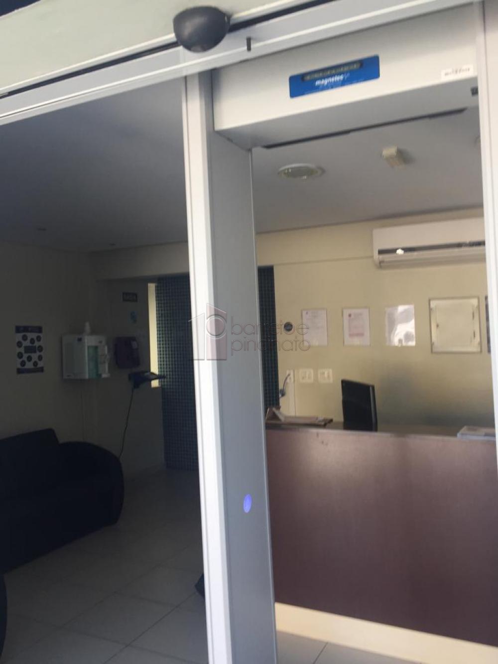 Alugar Comercial / Prédio em Jundiaí R$ 30.000,00 - Foto 4