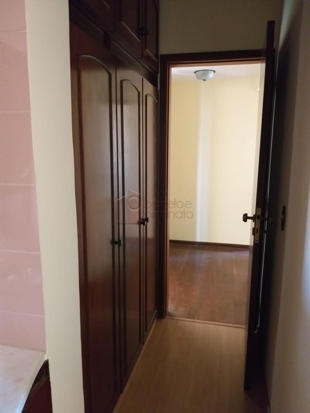 Alugar Apartamento / Padrão em Jundiaí R$ 1.600,00 - Foto 8