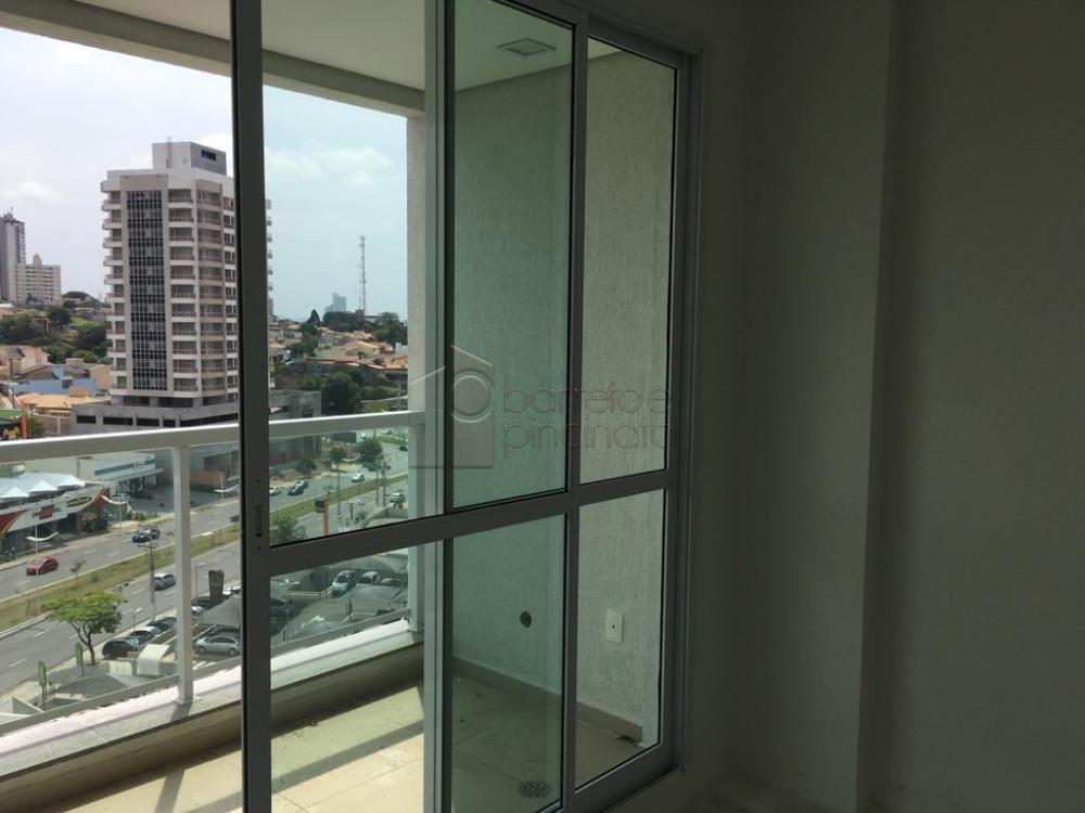 Alugar Comercial / Sala em Condomínio em Jundiaí R$ 2.250,00 - Foto 2