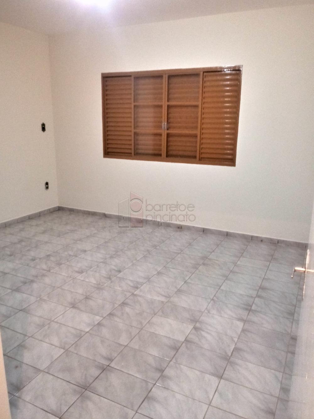 Alugar Casa / Padrão em Jundiaí R$ 2.200,00 - Foto 5