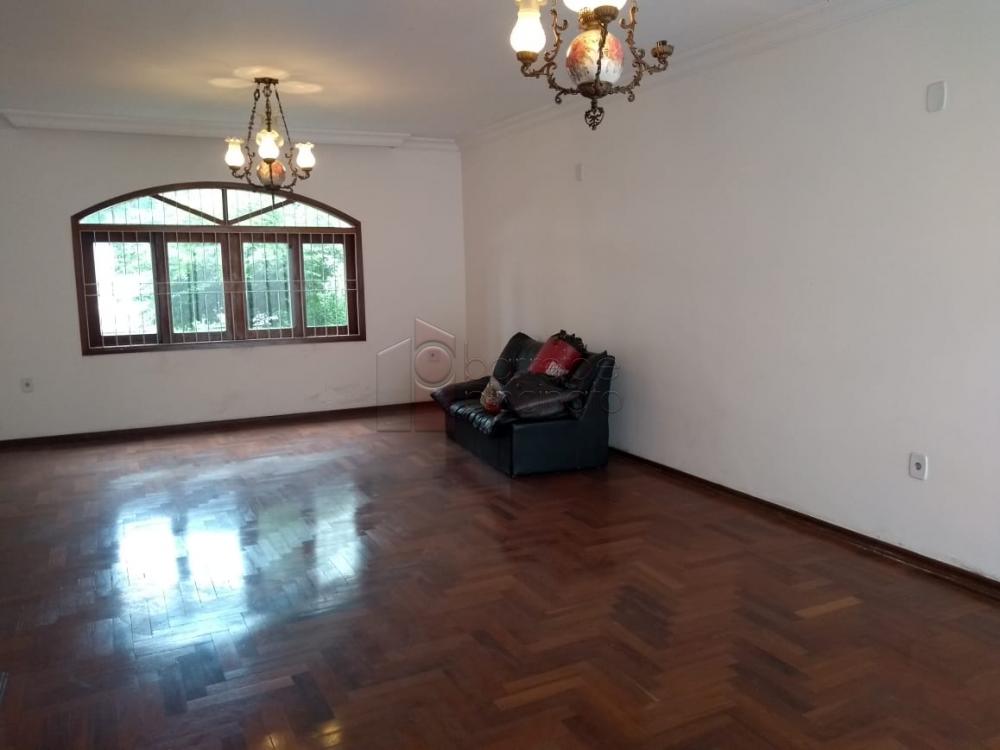 Alugar Casa / Térrea em Jundiaí R$ 5.000,00 - Foto 3