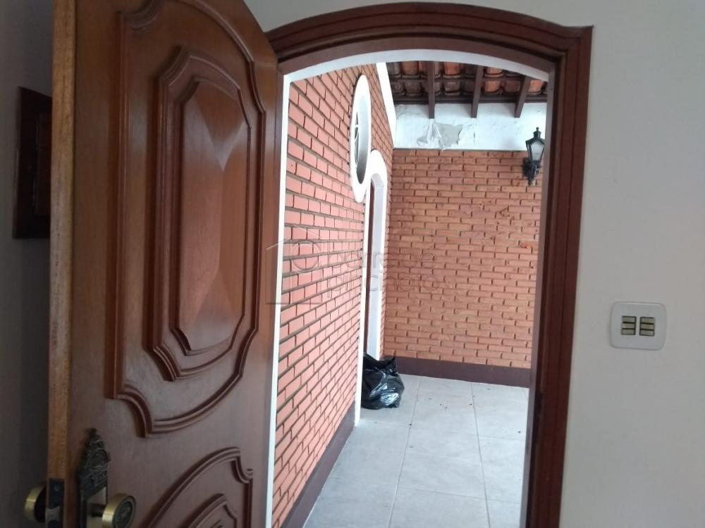 Alugar Casa / Térrea em Jundiaí R$ 5.000,00 - Foto 8