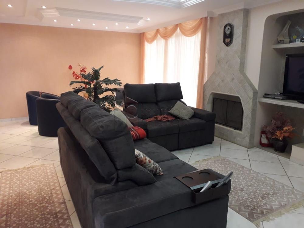 Comprar Casa / Padrão em Jundiaí R$ 1.810.000,00 - Foto 1