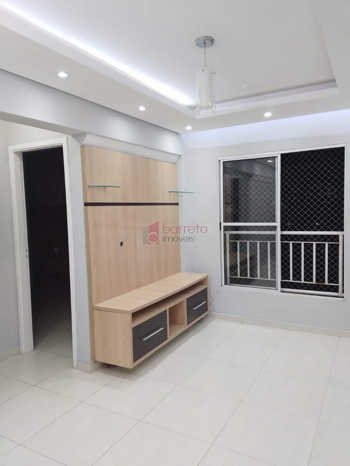 Comprar Apartamento / Padrão em Várzea Paulista R$ 286.000,00 - Foto 2