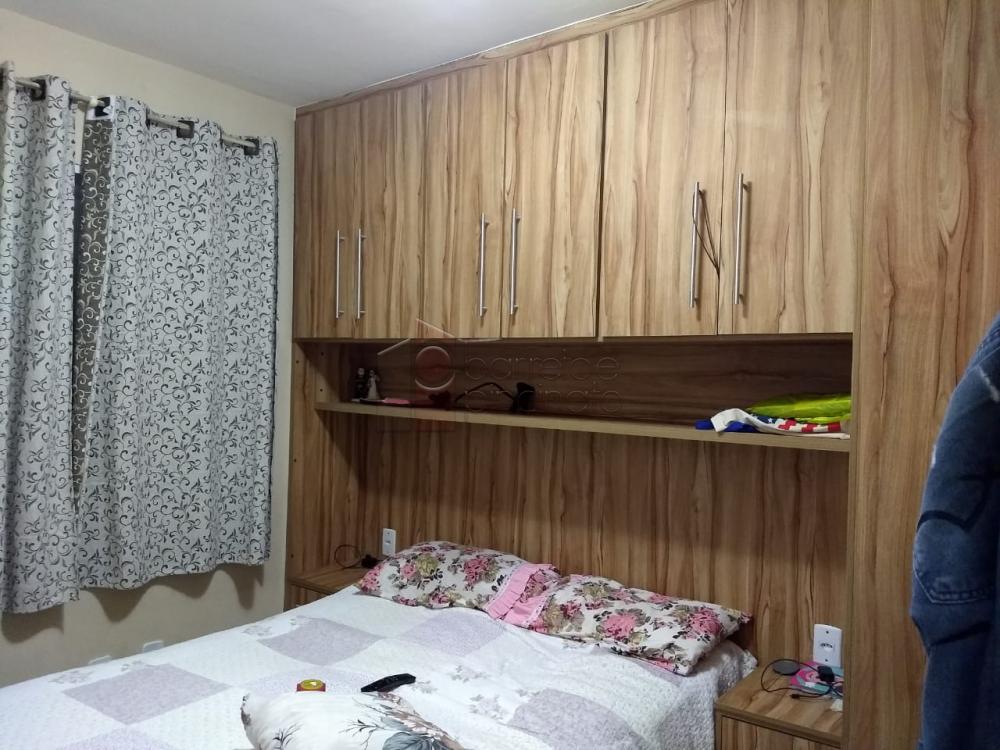 Comprar Apartamento / Padrão em Várzea Paulista R$ 250.000,00 - Foto 1