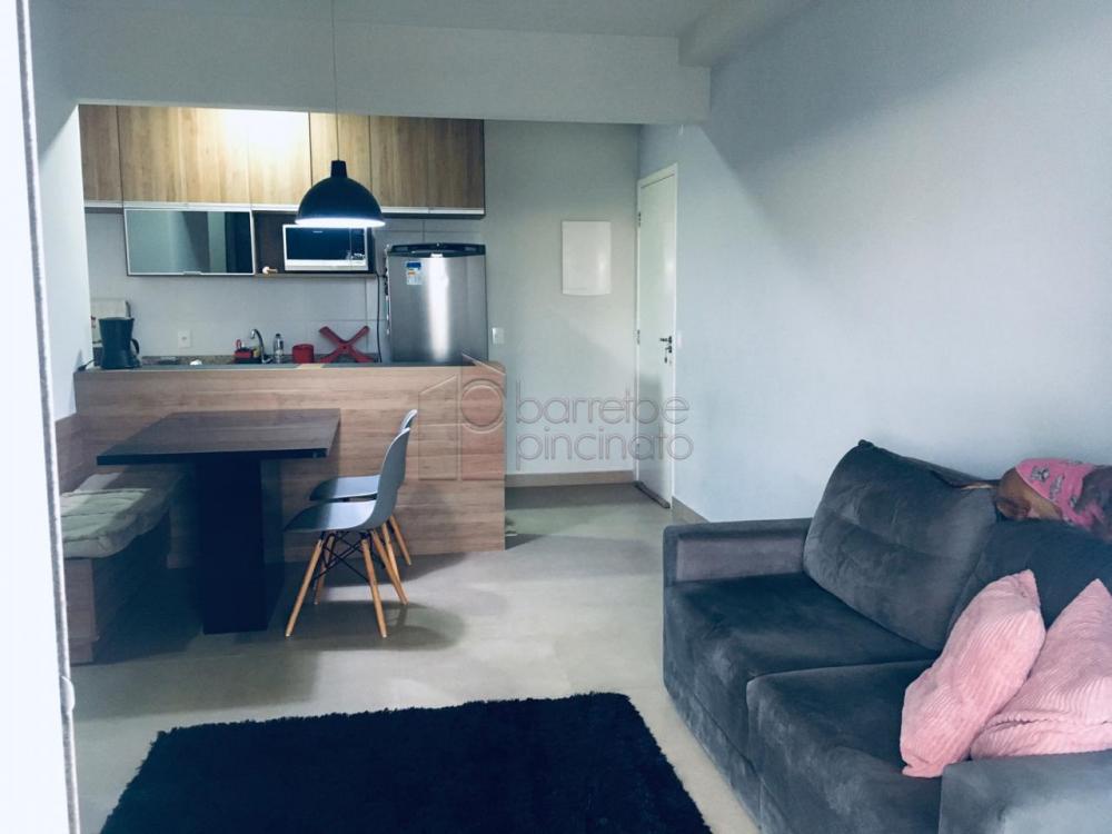 Alugar Apartamento / Padrão em Jundiaí R$ 2.500,00 - Foto 1