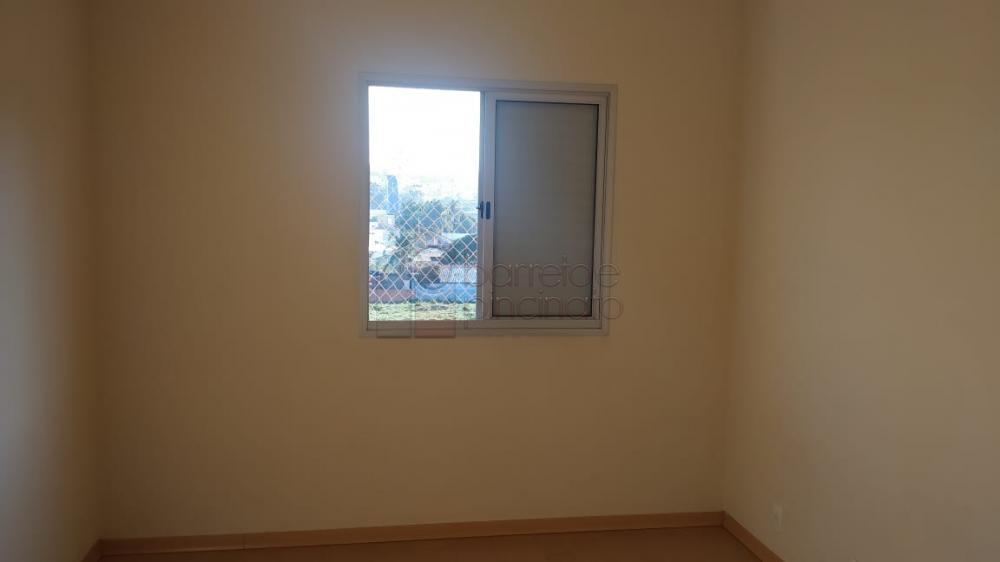 Alugar Apartamento / Padrão em Jundiaí R$ 1.500,00 - Foto 10