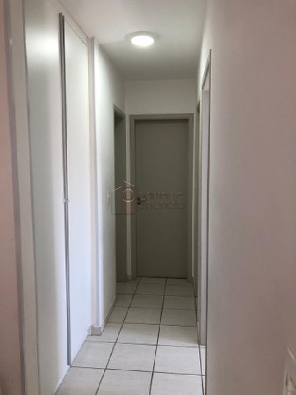 Alugar Apartamento / Padrão em Jundiaí R$ 1.800,00 - Foto 7