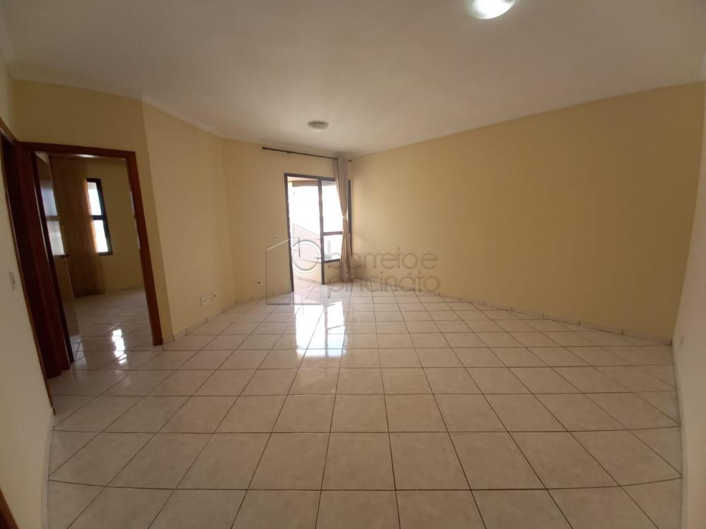 Alugar Apartamento / Padrão em Jundiaí R$ 2.600,00 - Foto 1