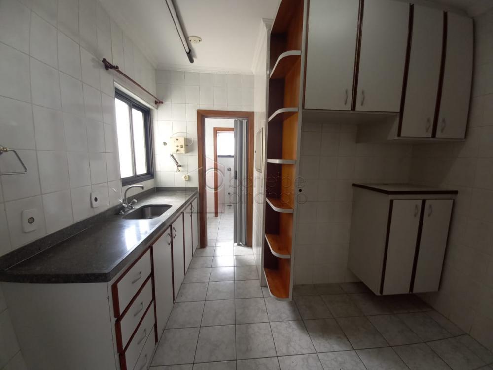 Alugar Apartamento / Padrão em Jundiaí R$ 2.600,00 - Foto 4