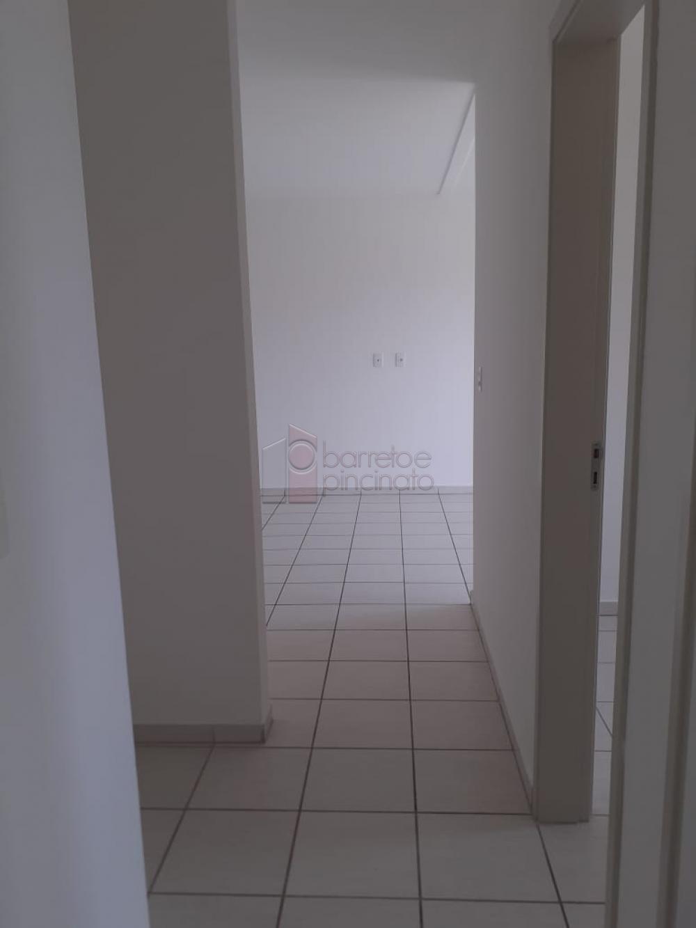 Alugar Apartamento / Padrão em Jundiaí R$ 2.000,00 - Foto 6