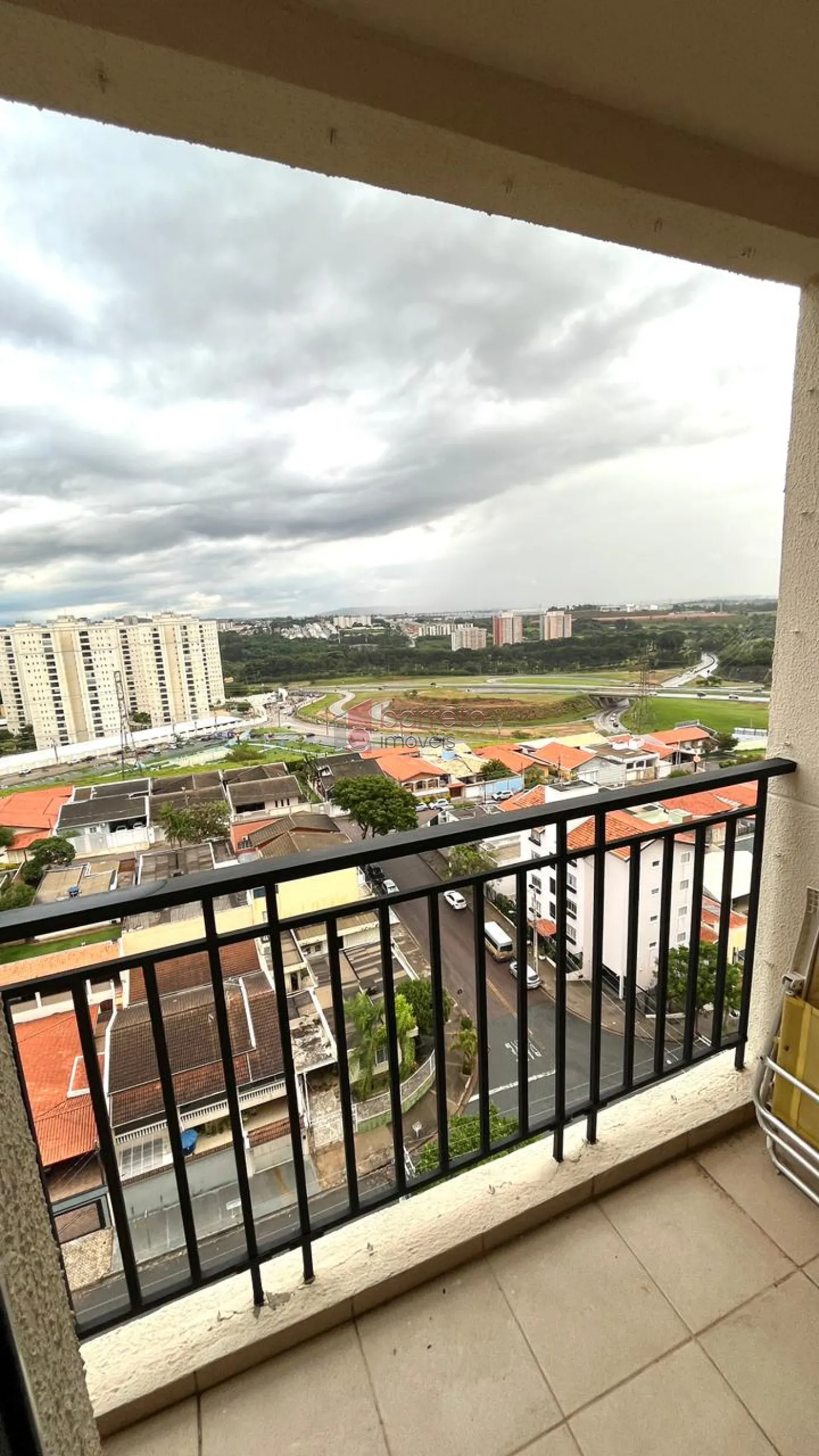 Alugar Apartamento / Padrão em Jundiaí R$ 1.250,00 - Foto 28