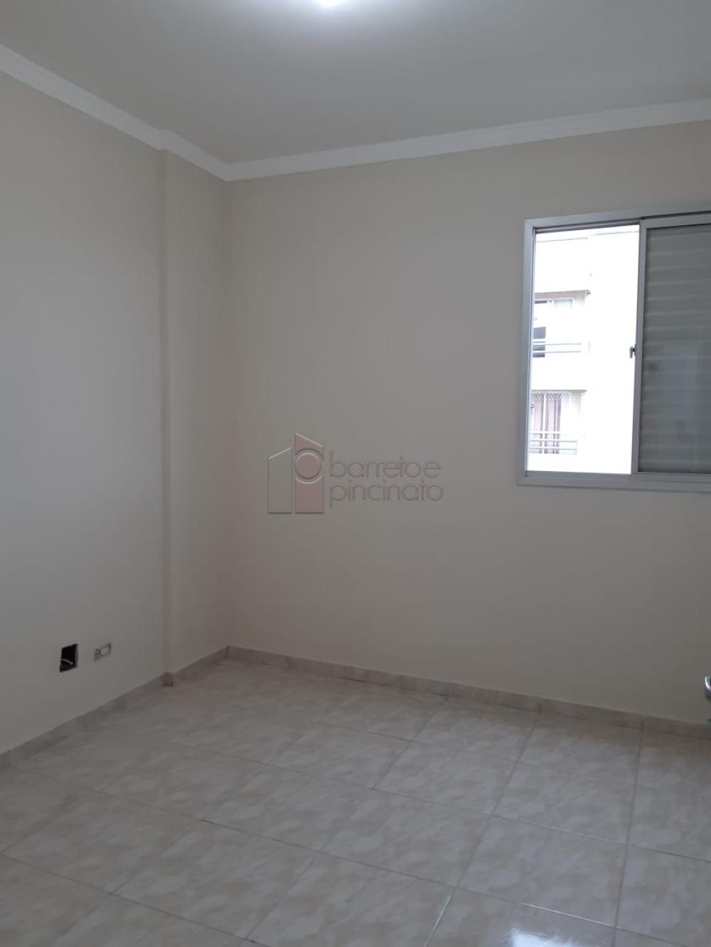 Alugar Apartamento / Padrão em Jundiaí R$ 1.120,00 - Foto 17