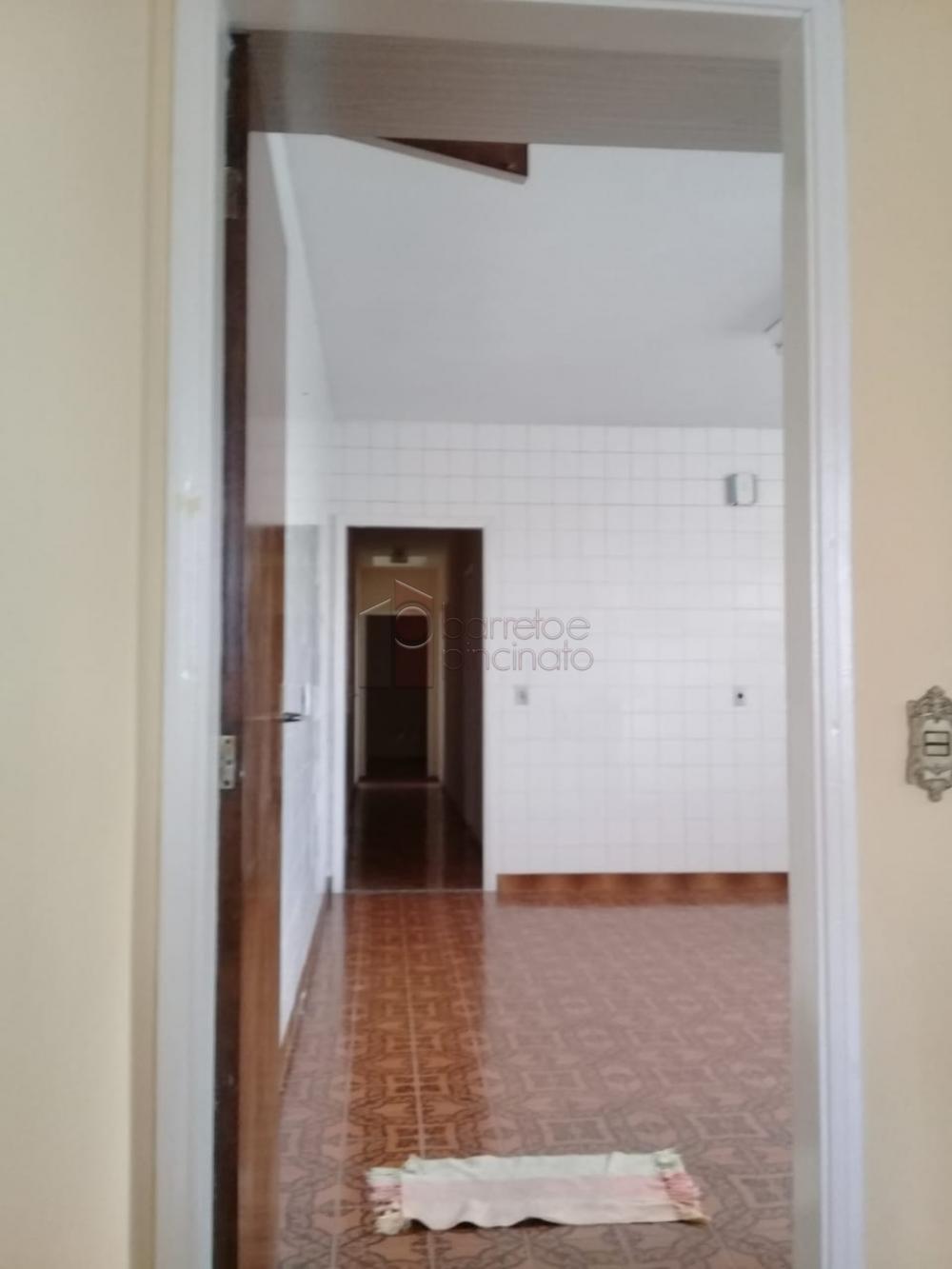 Alugar Casa / Padrão em Jundiaí R$ 3.200,00 - Foto 2