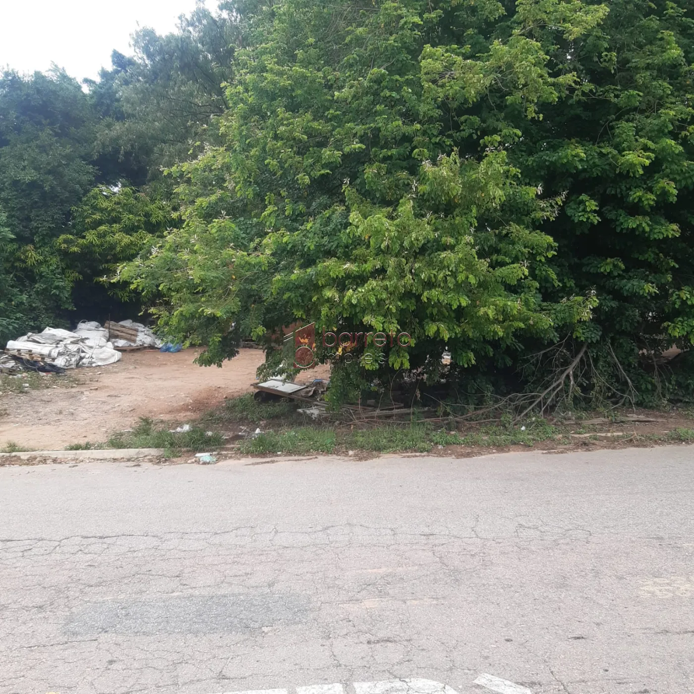 Comprar Comercial / Terreno em Jundiaí R$ 1.137.000,00 - Foto 4