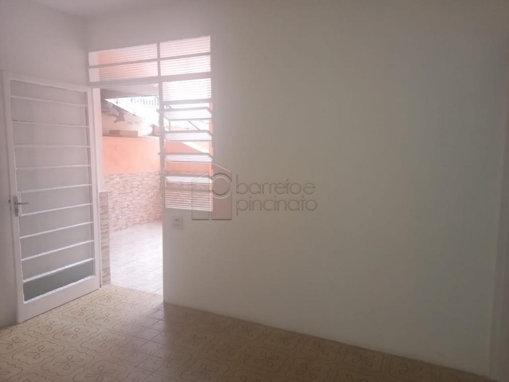 Alugar Casa / Padrão em Jundiaí R$ 1.500,00 - Foto 5