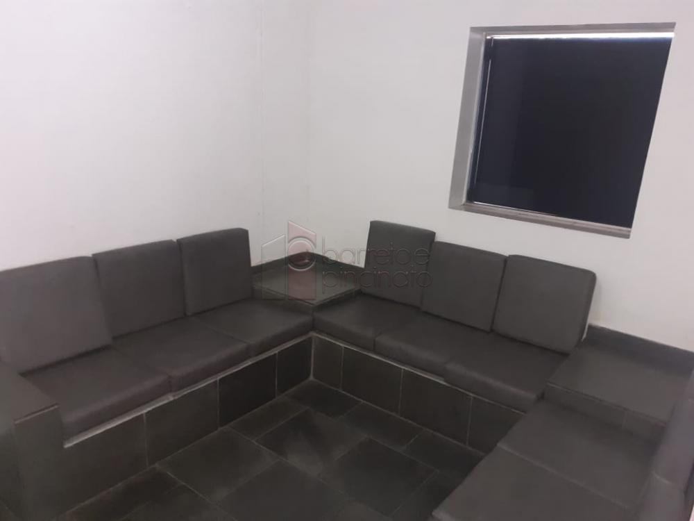 Alugar Comercial / Casa em Jundiaí R$ 1.800,00 - Foto 1