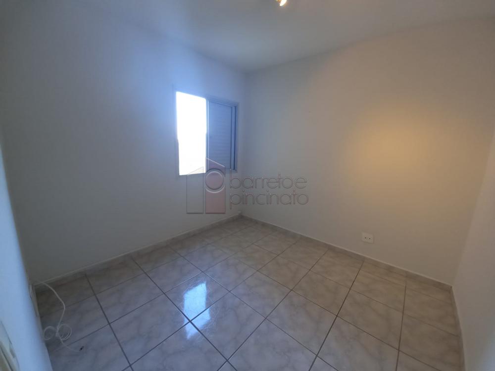 Comprar Apartamento / Padrão em Jundiaí R$ 380.000,00 - Foto 10