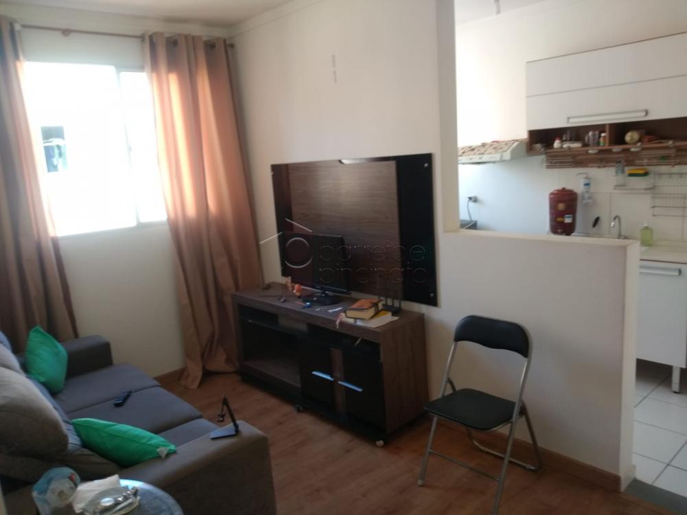 Alugar Apartamento / Padrão em Jundiaí R$ 1.250,00 - Foto 1