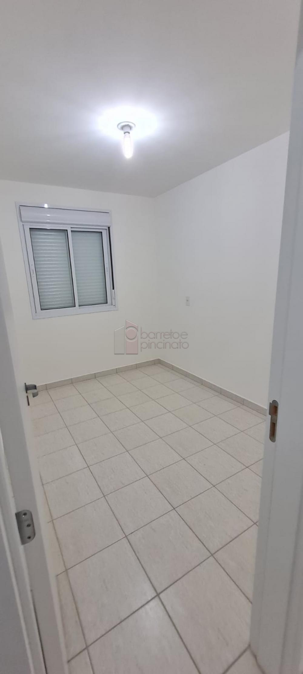 Alugar Apartamento / Padrão em Jundiaí R$ 2.200,00 - Foto 2