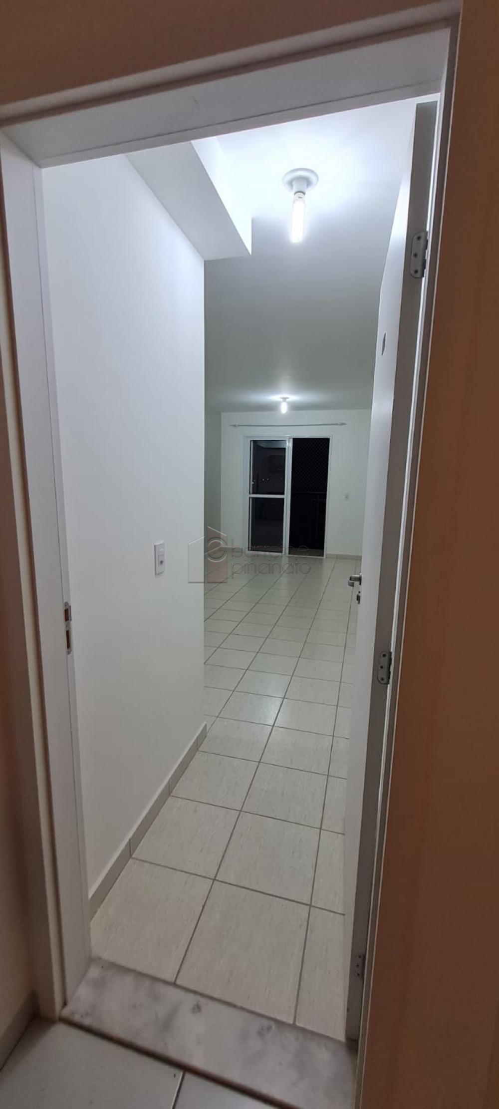 Alugar Apartamento / Padrão em Jundiaí R$ 2.200,00 - Foto 9