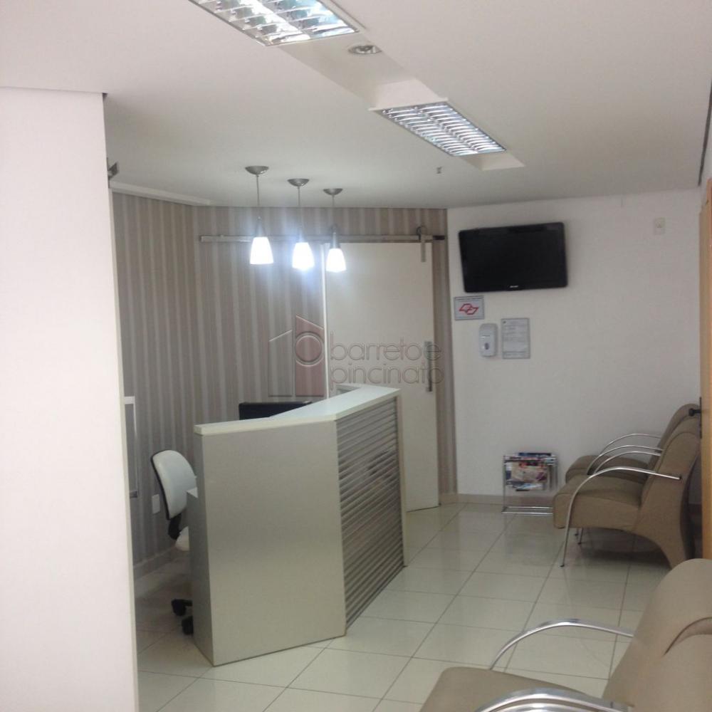 Comprar Comercial / Sala em Condomínio em Jundiaí R$ 550.000,00 - Foto 2