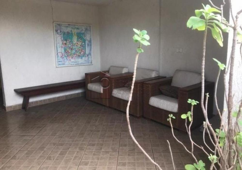 Alugar Casa / Sobrado em Jundiaí R$ 3.600,00 - Foto 6