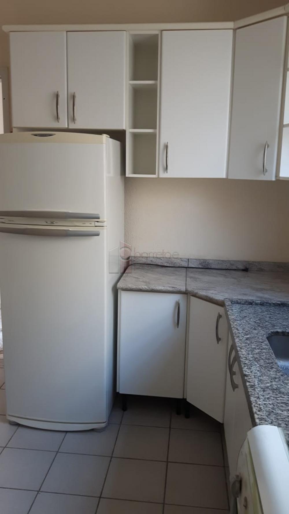 Comprar Apartamento / Padrão em Jundiaí R$ 300.000,00 - Foto 6