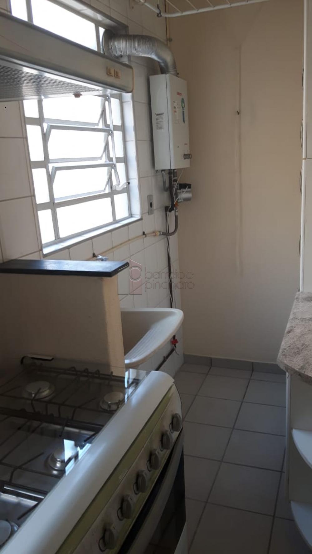 Comprar Apartamento / Padrão em Jundiaí R$ 300.000,00 - Foto 11