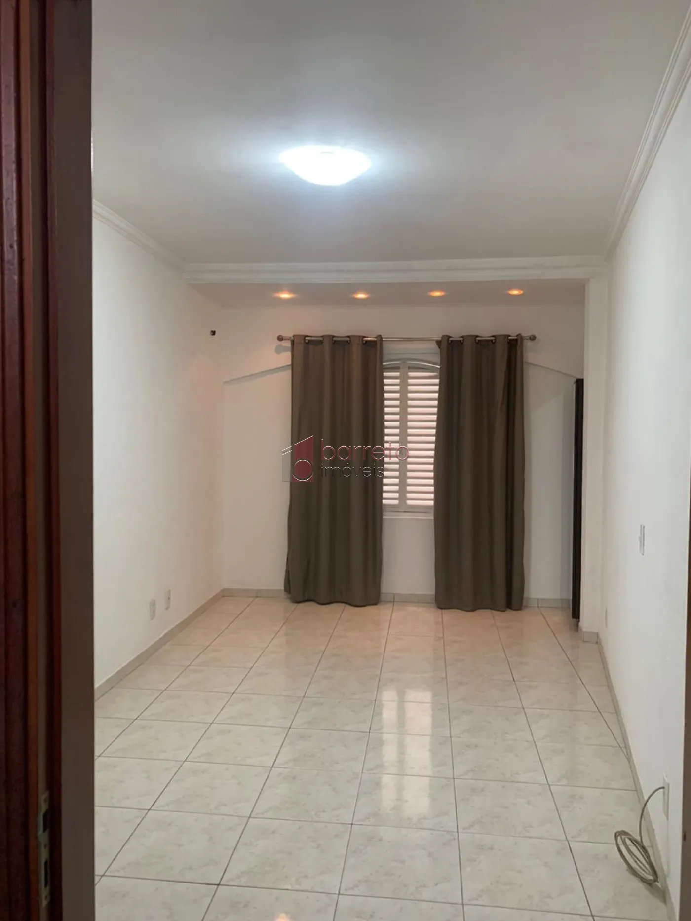 Alugar Casa / Sobrado em Jundiaí R$ 4.400,00 - Foto 8