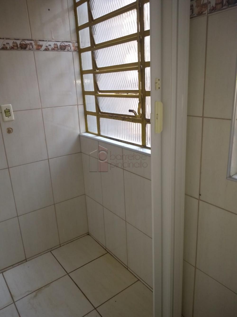 Comprar Apartamento / Padrão em Jundiaí R$ 190.000,00 - Foto 3