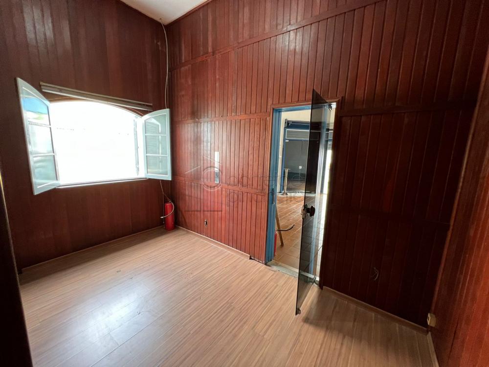 Alugar Comercial / Casa em Jundiaí R$ 3.600,00 - Foto 3