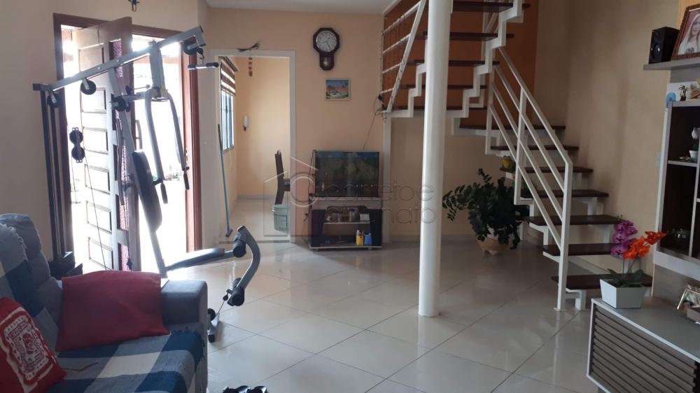 Comprar Casa / Sobrado em Jundiaí R$ 950.000,00 - Foto 2