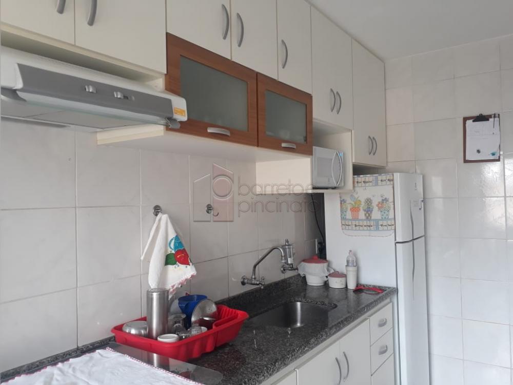 Comprar Apartamento / Padrão em Jundiaí R$ 350.000,00 - Foto 4