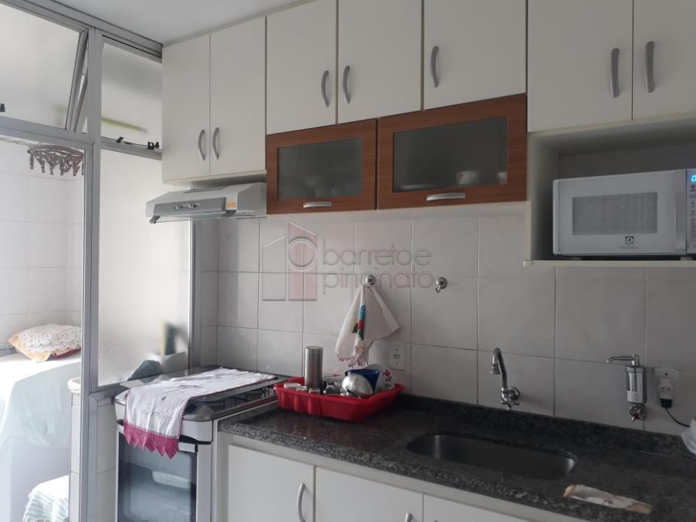 Comprar Apartamento / Padrão em Jundiaí R$ 350.000,00 - Foto 3