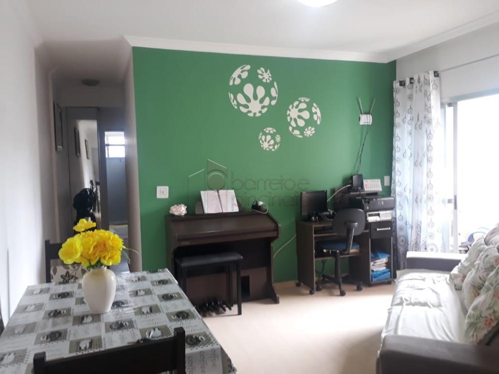 Comprar Apartamento / Padrão em Jundiaí R$ 350.000,00 - Foto 1