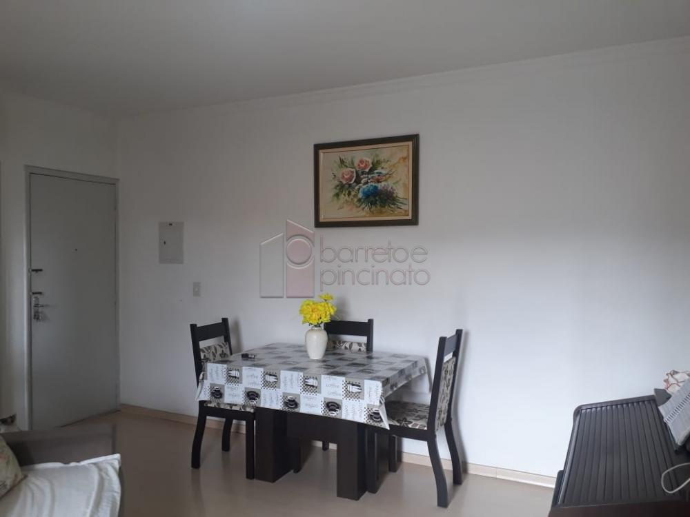 Comprar Apartamento / Padrão em Jundiaí R$ 350.000,00 - Foto 2