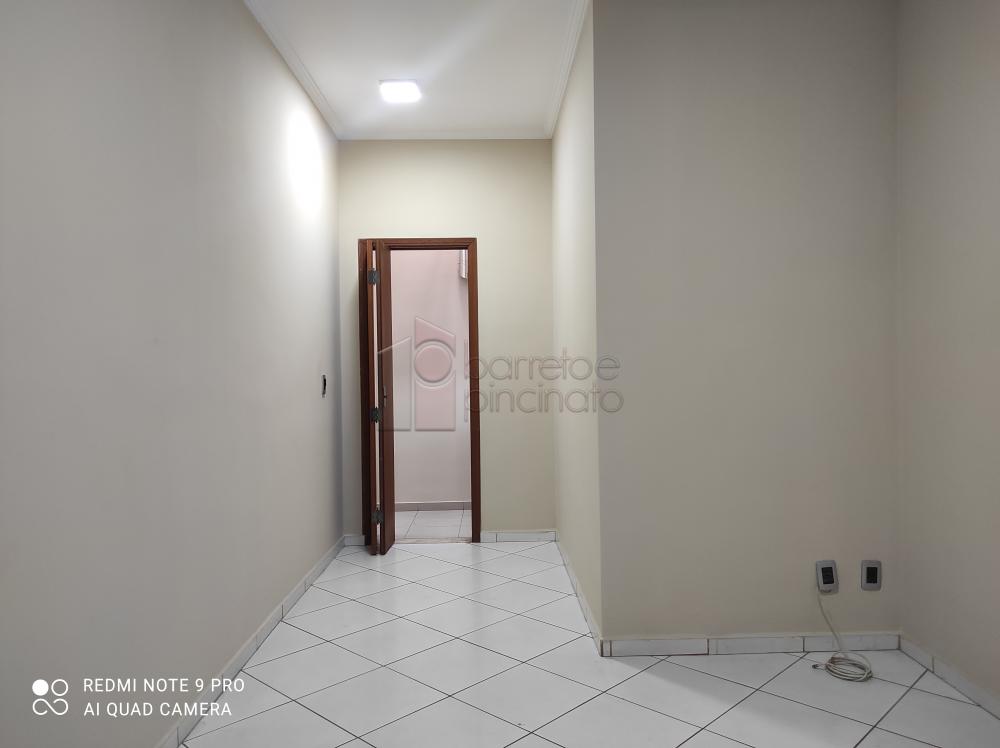 Alugar Casa / Padrão em Jundiaí R$ 3.700,00 - Foto 7