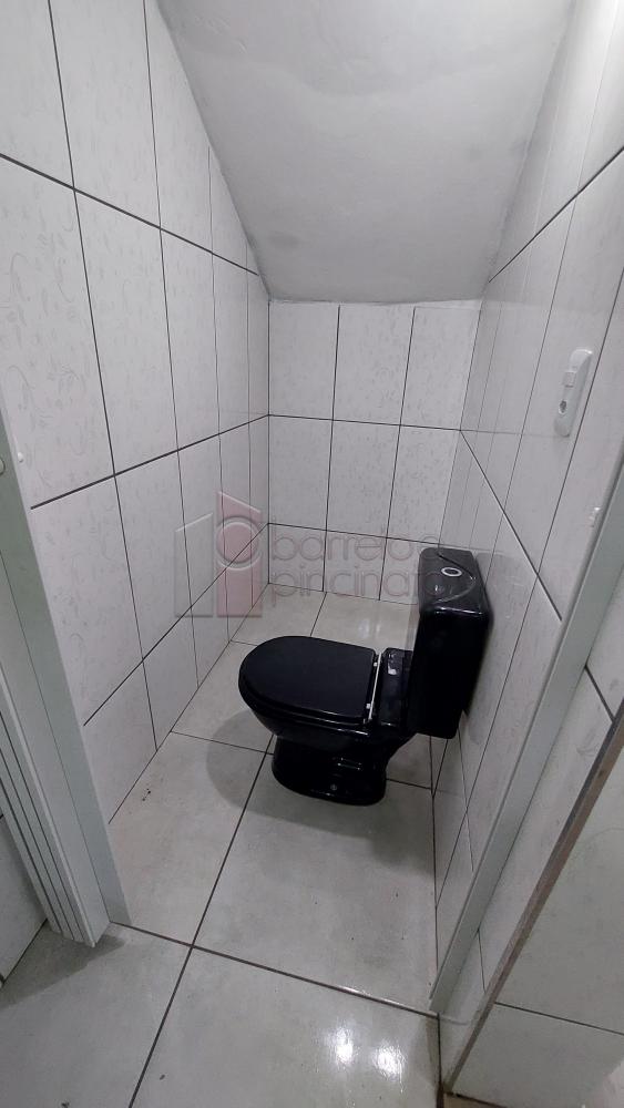 Alugar Comercial / Salão (sem cond.) em Várzea Paulista R$ 1.300,00 - Foto 4